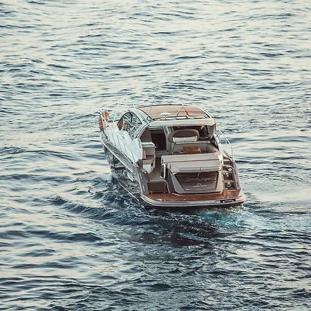 Πλωτό κατάλυμα Boat Brown Sugar
